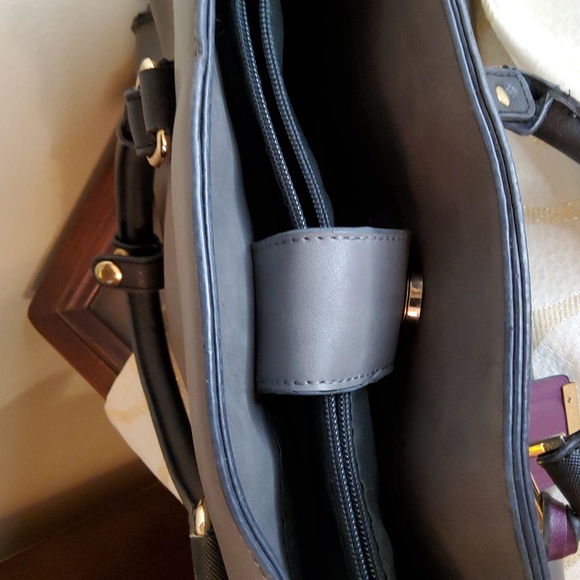 Adrienne Vittadini Satchel - Picture 13 of 15